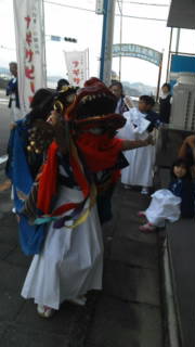 秋祭り　獅子舞　例大祭　神社